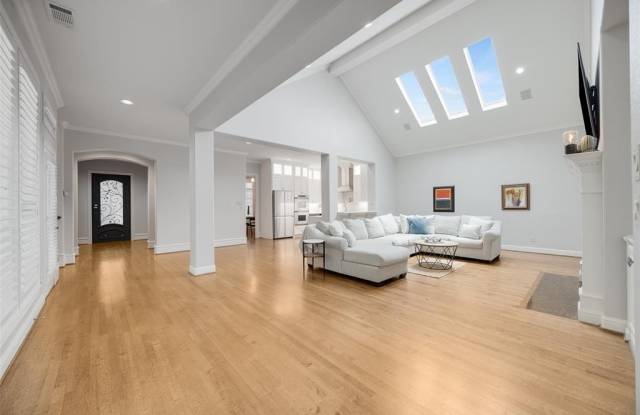 5619 Miramar Drive Gallery 3