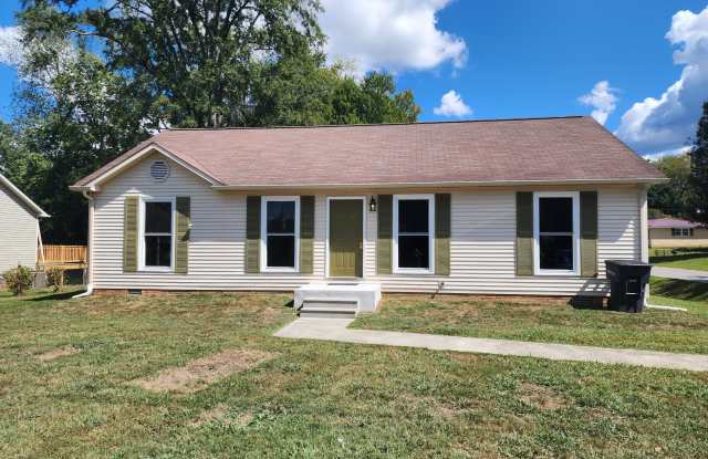 1140 Lucy Ln. - 1140 Lucy Lane, Cookeville, TN 38501