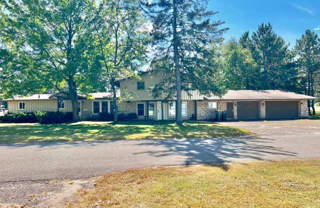 1047  Oak Dr photos photos