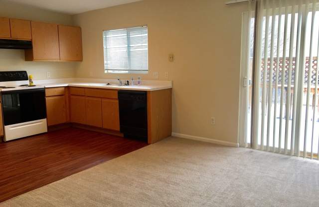 3521 Warren Farm Court Gallery 4