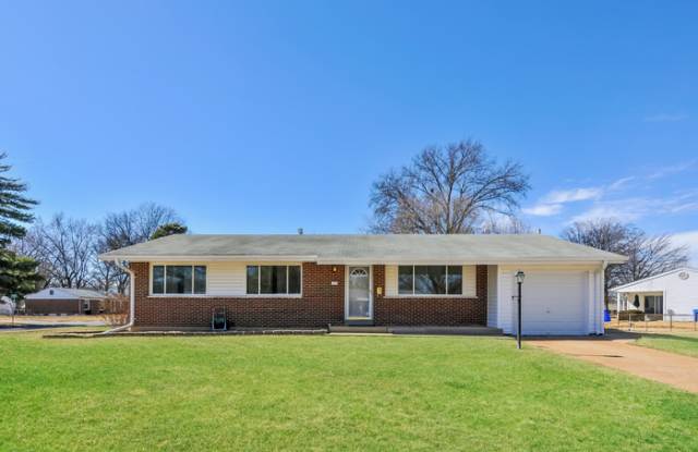 1515 Bluefield Drive photos photos