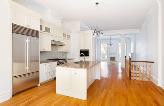 439 Henry St. 1D - 439 Henry Street, Brooklyn, NY 11231