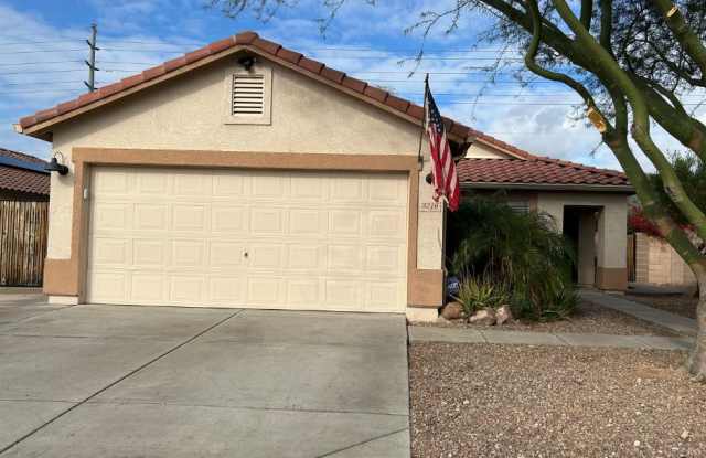 3216 W Mark Ln photos photos