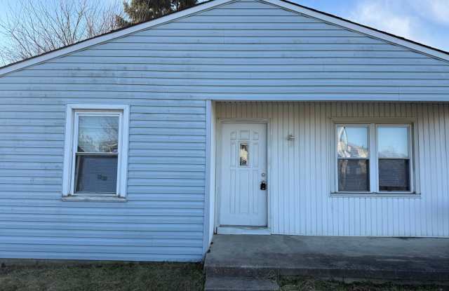 2 Bedroom Home in a Central Area! photos photos