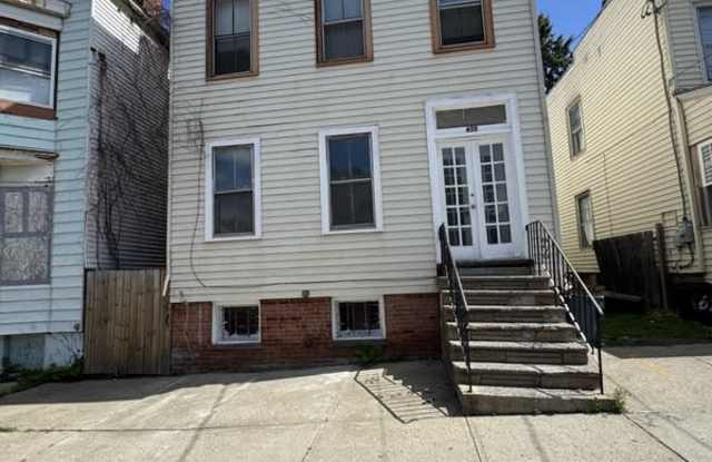 659 State Street - 1 photos photos