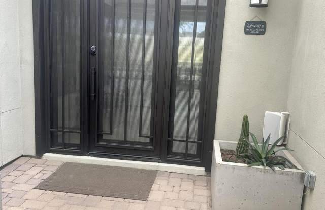 4571 S PINALENO Drive Gallery 3