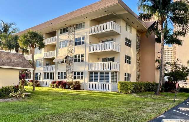 1889 S Ocean Dr photos photos