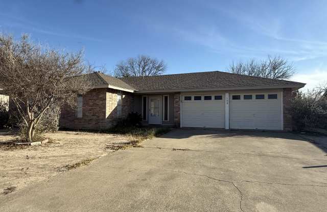 108 Fiesta - 108 Fiesta Drive, Del Rio, TX 78840