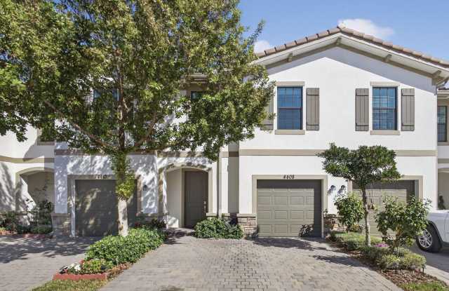 4408 Hemlock Drive photos photos 4408 Hemlock Drive photos photos