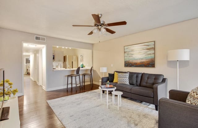 3537 Gillham Road - 1 - 3537 Gillham Road, Kansas City, MO 64111