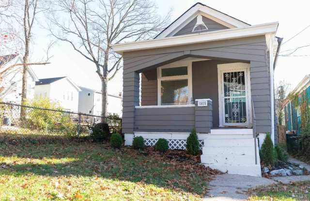 1909 Pogue Avenue photos photos