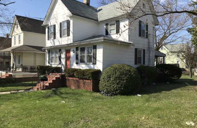 Charming Three-Bedroom Home in Cedmont! photos photos