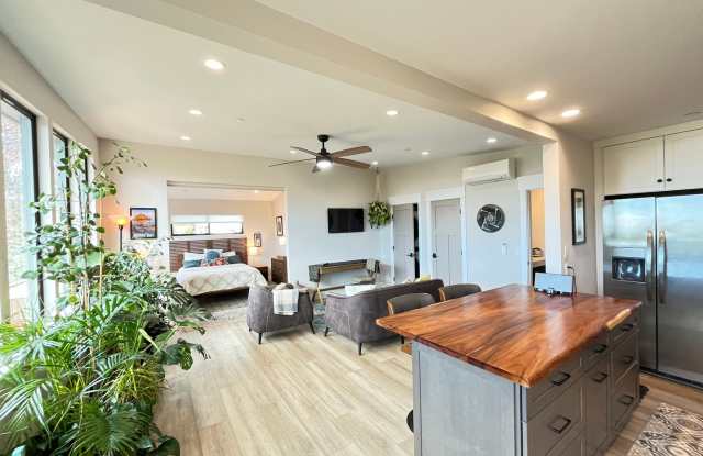 Exceptional Luxury One Bedroom Fully Furnished - Morro Bay w/Views photos photos