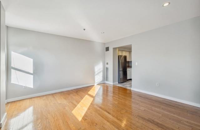 534-538 Commonwealth Ave photos photos