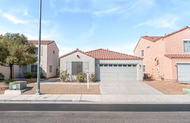 Single Story 3 bedroom 2 bath photos photos