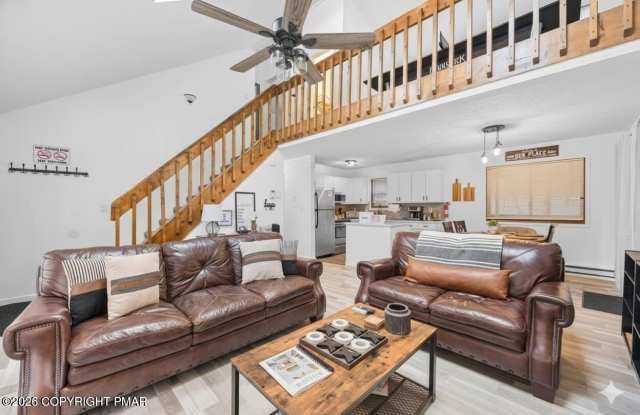 4758 Brentwood Drive Gallery 3