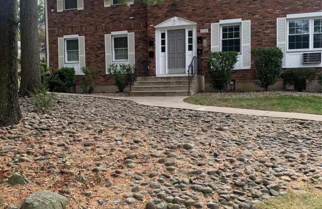23 DOXBURY LANE photos photos