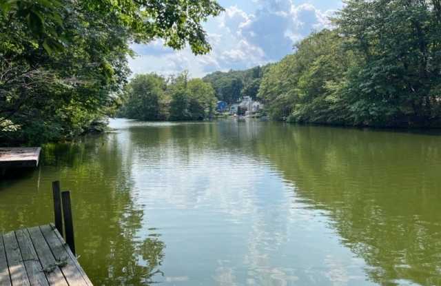 337 Skyline Lake Dr Gallery 2