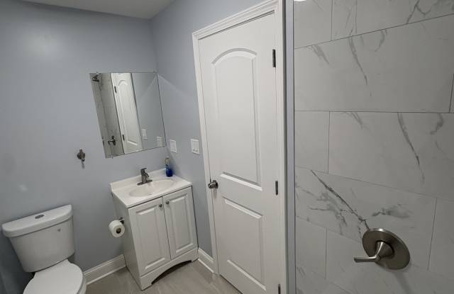 6433 South Vernon Avenue - 1 photos photos