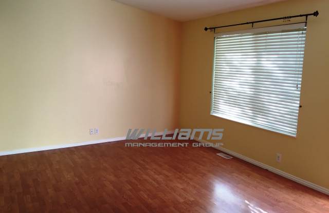 558 N 430 E Gallery 2
