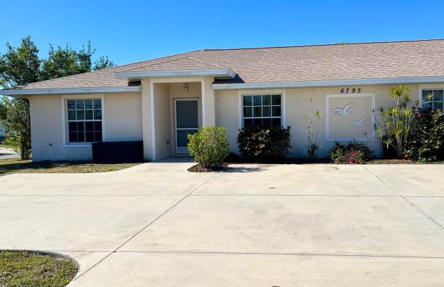 6795 David Blvd. Apt. A photos photos