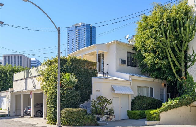 9908 Robbins Dr - 9908 Robbins Drive, Beverly Hills, CA 90212
