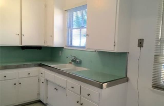 5302 137th St - 5302 137th Street, Hawthorne, CA 90250