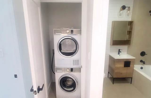52 Martense St Apt 10A Gallery 1