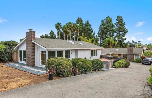 2425 Levante unit: A photos photos