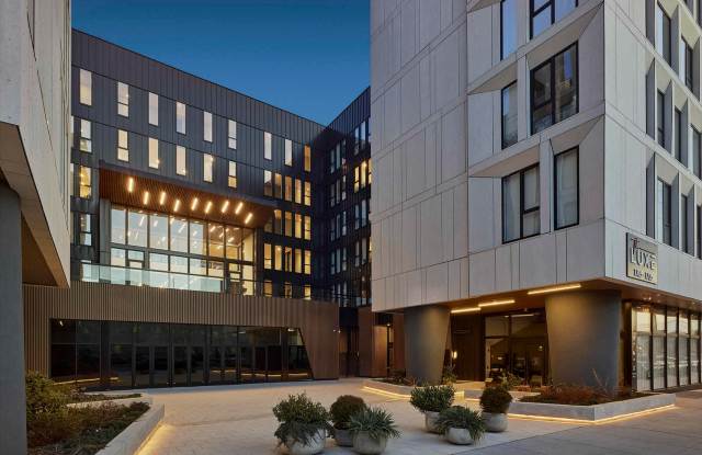 The Luxe photos photos The Luxe photos photos