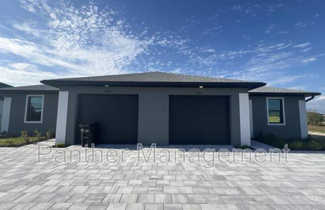 621 SE 8th St photos photos