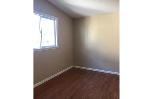 2122 E James Avenue Gallery 3