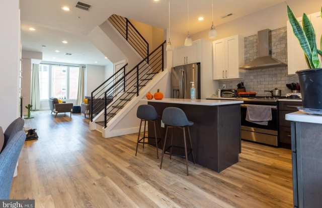 1850 FRANKFORD Avenue unit: B - 1850 Frankford Avenue, Philadelphia, PA 19125