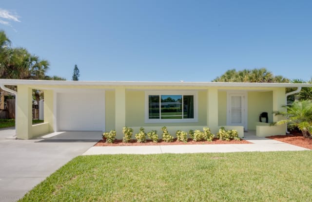 126 E Pasco Lane - 126 East Pasco Lane, Cocoa Beach, FL 32931