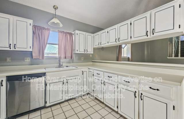 8823 Wellesley Manor Dr Gallery 4
