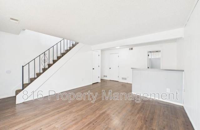10514 E. 41st Terr - 10514 East 41st Terrace, Kansas City, MO 64133