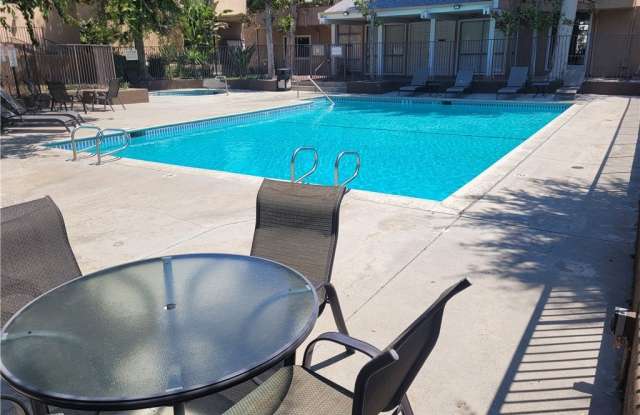10331 Lindley Avenue photos photos