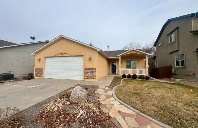 Beautiful home in with Stunning Mountain Views photos photos