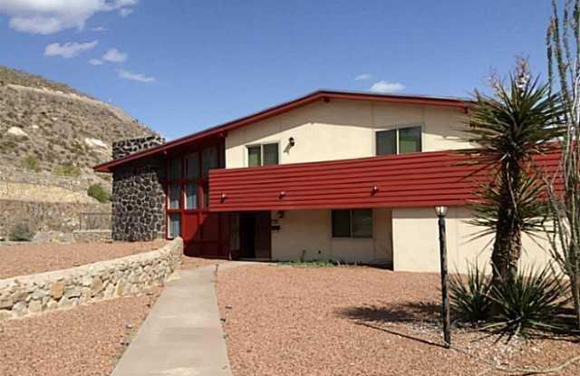 1520 LOST PADRE MINE Drive Gallery 1