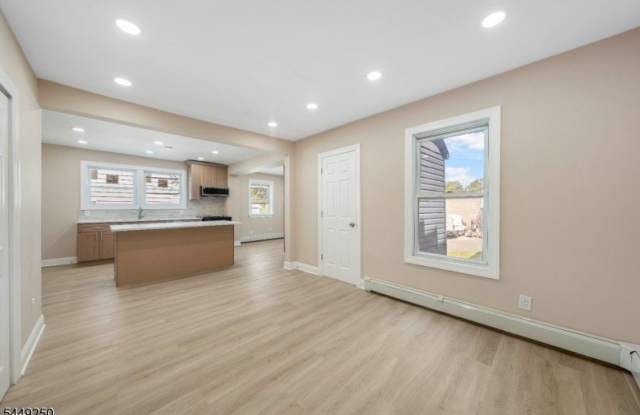 49 Caldwell Pl Gallery 2