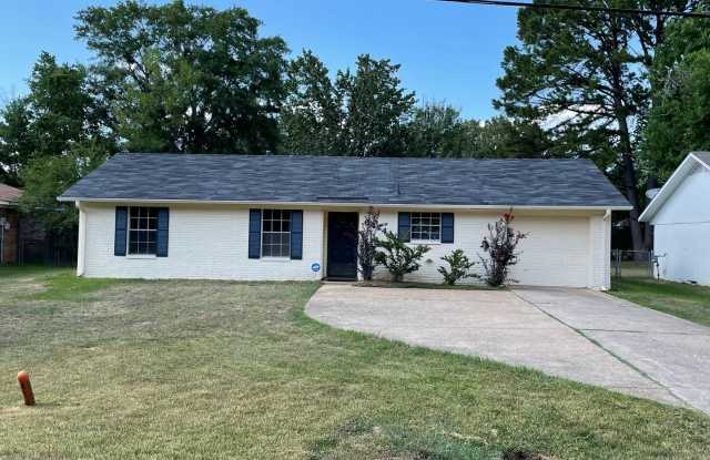 Updated West Shreveport Home photos photos