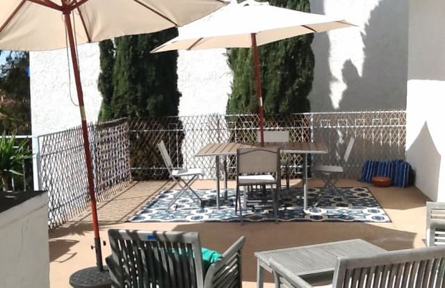 8320 Regents Rd - 8320 Regents Road, San Diego, CA 92122