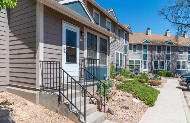11590 Community Center Dr Gallery 2