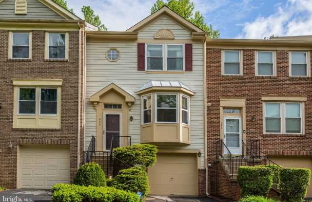 206 LEAFCUP COURT - 206 Leafcup Court, Gaithersburg, MD 20878