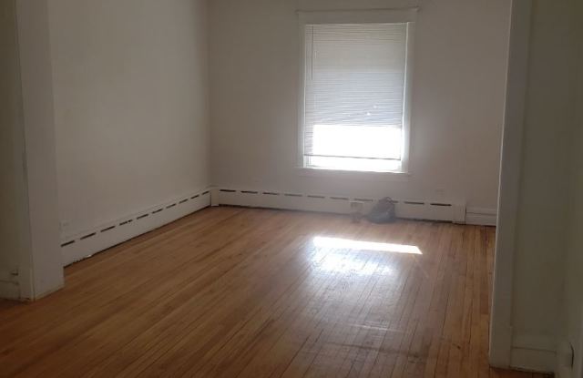 13343 s commercial ave 1 Gallery 3