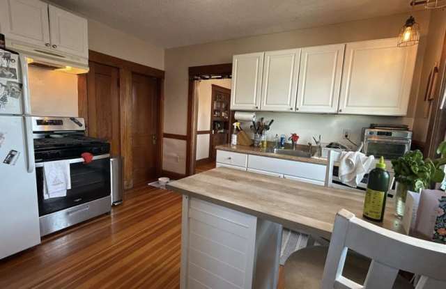 160 Vassal St. photos photos