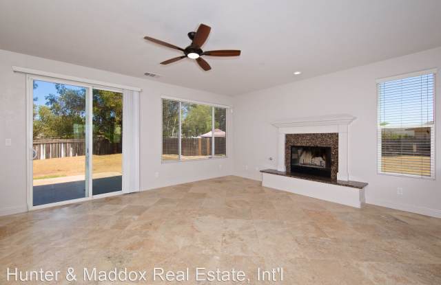 1508 Sara Marie Place Gallery 4