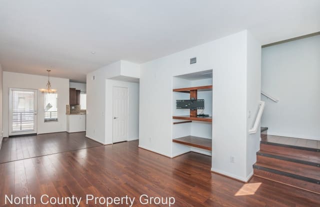 367 Tesoro Glen Unit 118 - 367 Tesoro Glen, Escondido, CA 92025