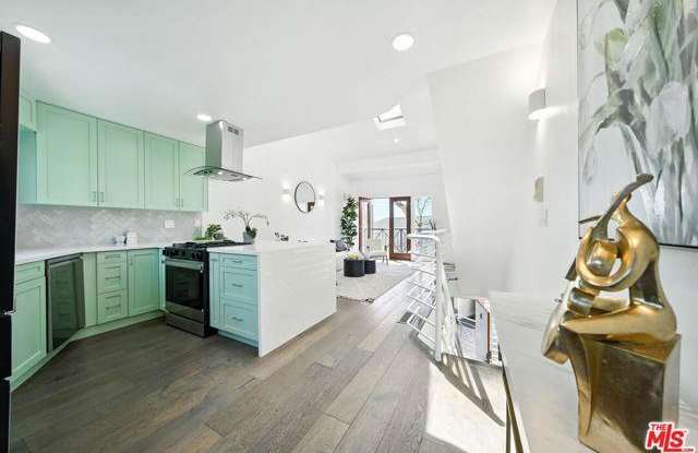 2454 4th Street - 2454 4th Street, Santa Monica, CA 90405
