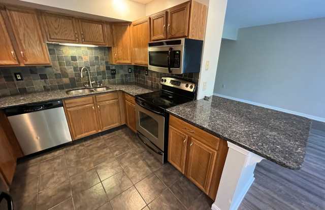 1248 Timber View Dr, Mechanicsburg PA 17050 Gallery 2